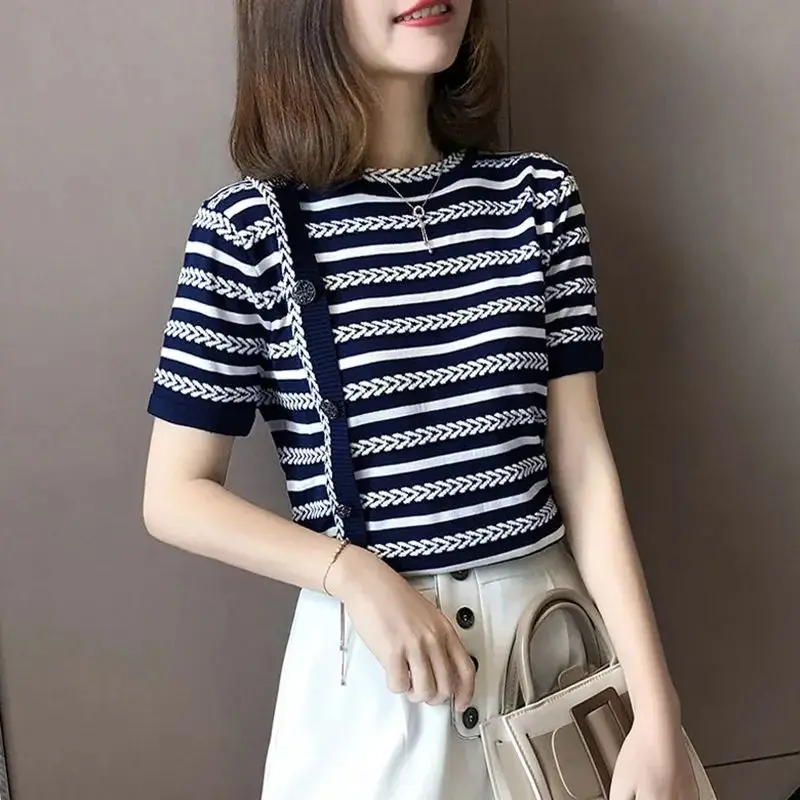 

Short-sleeved T-shirt Women Sweater for Summer Thin Korean Round Neck Loose Slim Striped Top