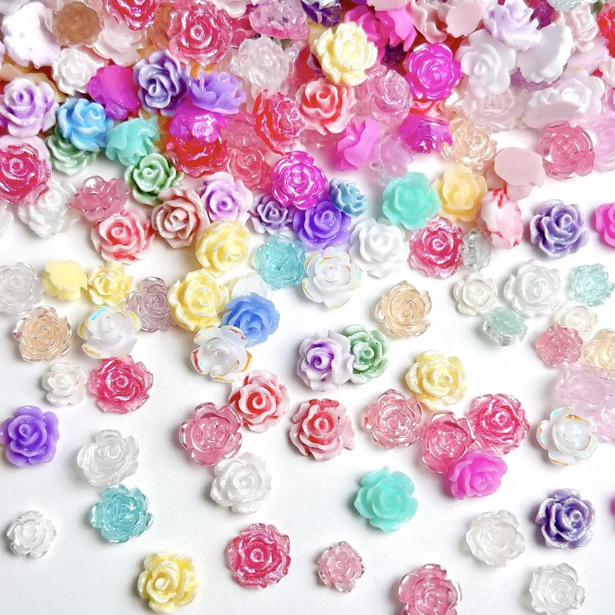 Misto casuale resina 3D colorata mini fiore decorazione nail art dolce rosa pendenti per unghie accessori forniture per manicure fai da te