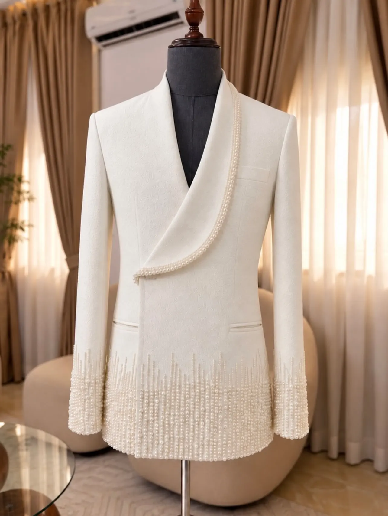 1 Piece Groom Wedding Jacket Beaded Pearls Shawl Lapel One Button Formal Banquet Blazer Customized Slim Fit Formal Prom Coat