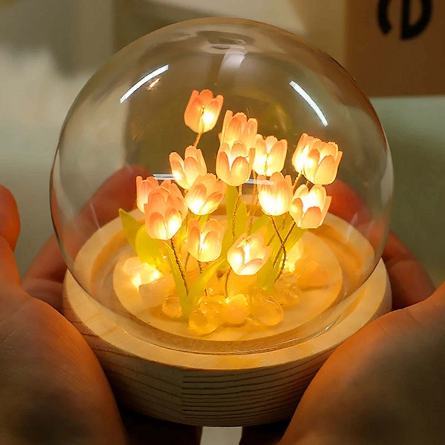 Charming Adorable Mini Tulip Handmade Night Light Lamp: Lovely DIY Valentines Day Gift - Surprise Decorative Birthday Present pe