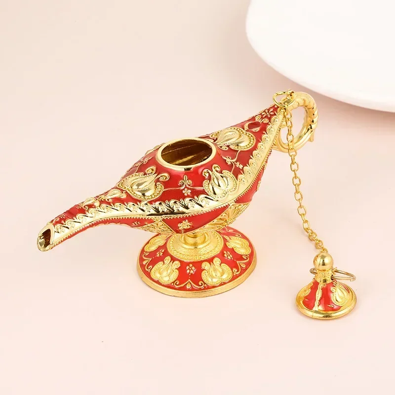 

European Retro Crafts Decoration Creative Ornaments Props Wishing Light Model Gift Metal Trumpet Ancient Magic Lamp