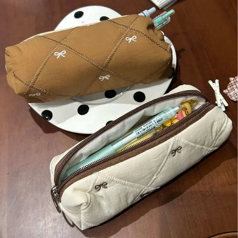 1 Piece Korean Fashion Beige Coffee Color Pencil Case Sweet Cartoon Bow Stationery Bag Portable Kawaii Simplicity Pen Bag