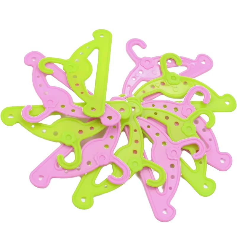 43cm Doll Clothing Hanger, A Must-Have Item for Doll Showcase, A Clothes Hanger Suitable for 43cm Doll Clothing, and Doll Access