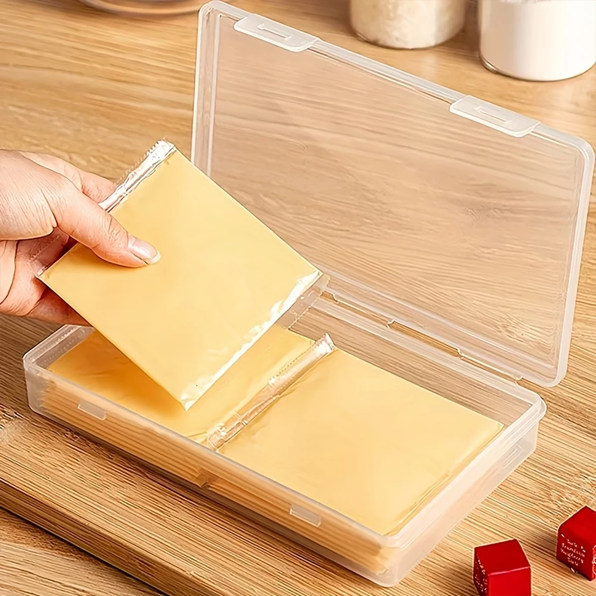 5/2/1pcs Food storage helpers are here, transparent cheese storage boxes made of high-quality PP material, highly visible, with a snap-seal design that effectively prevents odor mixing and keeps food fresh for a long time. With reasonable space planning and categorized storage, they save refrigerator space and make it easy to enjoy delicious moments