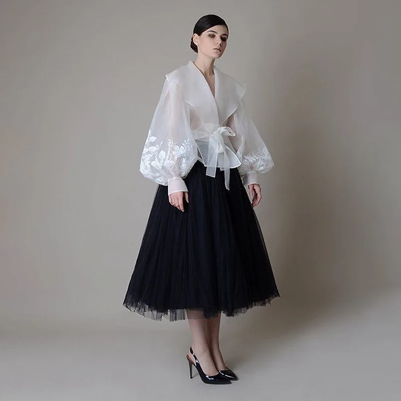 

Women's Organza V-Neck Lantern Sleeve See-Through Blouse With Waist Tie Ruffle Lapel Lantern Sleeve Printed Women's Blouses