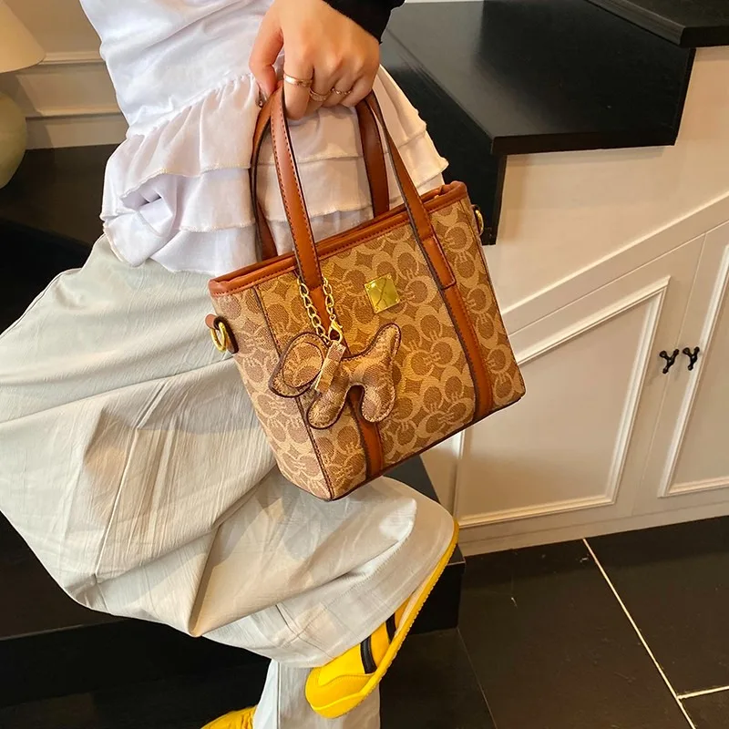 

Versatile Women's Leather Handbag Convertible Shoulder To Crossbody Bag Designer Inspired Tote Purse