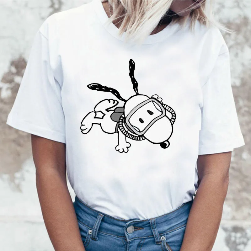 Snoopy femmes T-Shirt Anime imprimé chemise à manches courtes été col rond décontracté Streetwear haut surdimensionné T-Shirt vêtements respirants