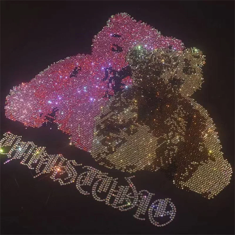 Cute Bears rhinestone exquisite shiny large cloth paste hot diamond Sequin DIY clothes T-shirt ironing patch