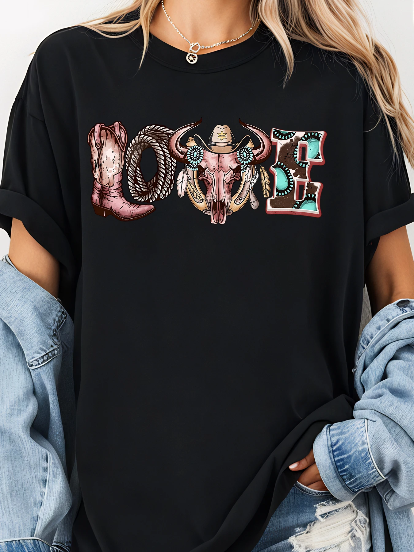 T-shirt graphique Western Love avec corde de botte de cowboy, crâne de taureau et conception de chapeau pour femmes, tenue décontractée, Style