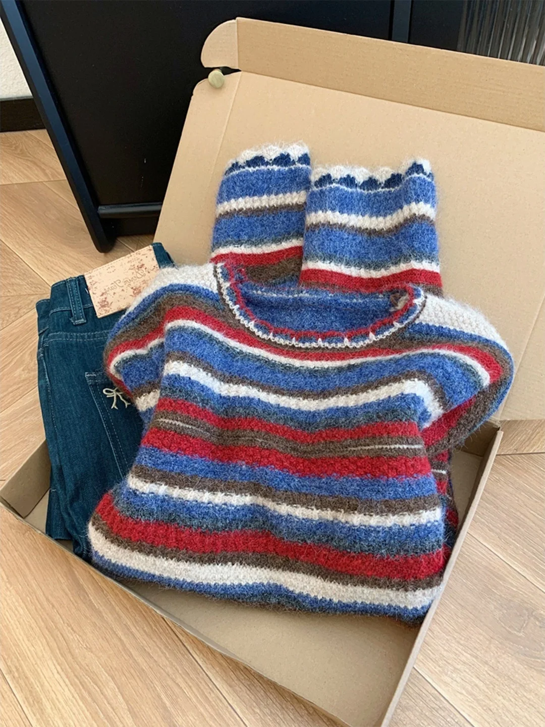 

Korean Sle Striped Thiened Long Sve Women's Knitted Sweater round Ne Warm Top Early Spring Faion Color Blo Design