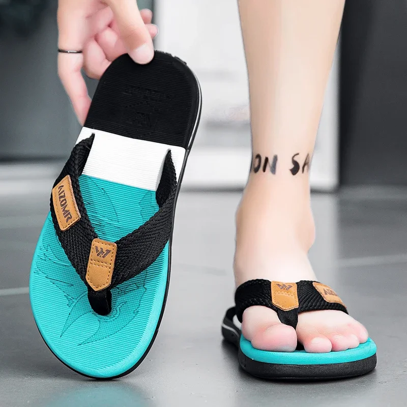 

Man Flip Flops Breathable Beach Shoes Bathroom EVA Slippers Sandals Men Luxury Flip Flops Soft Slippers Home Clogs House Slides