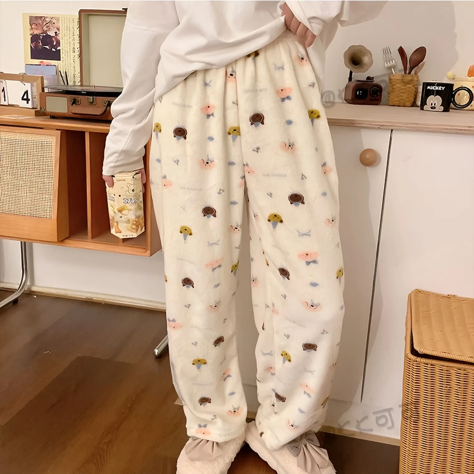 Bear Pajamas Pants Women Shoujo Kawaii PJ Pants Warm Fluffy Christmas Pyjamas Korean Flannel Beige Sleepwear Girl Cute Trousers