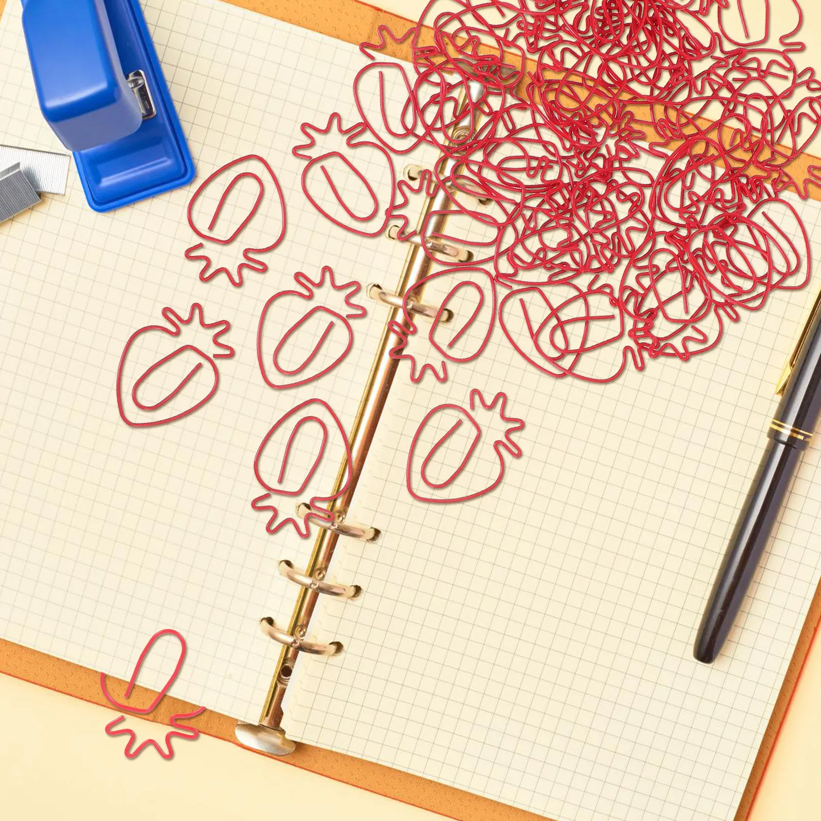 

50 шт. креативных металлических скрепок в мультяшном стиле, уникальные, в форме фруктов, с надежным захватом, цветные, для офиса, учебы и планирования