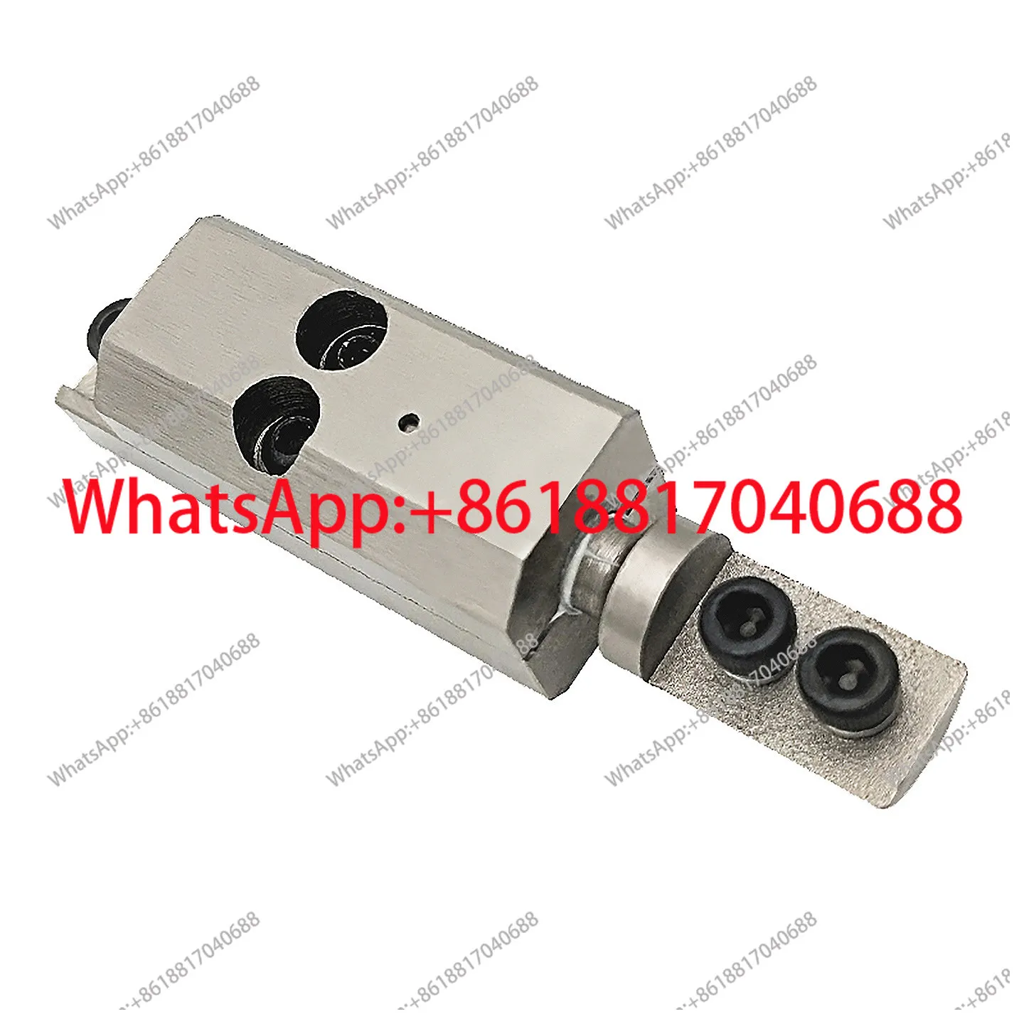 1PCS XLC7000 Z7 automatic cutting machine spare parts pack, square brick slider