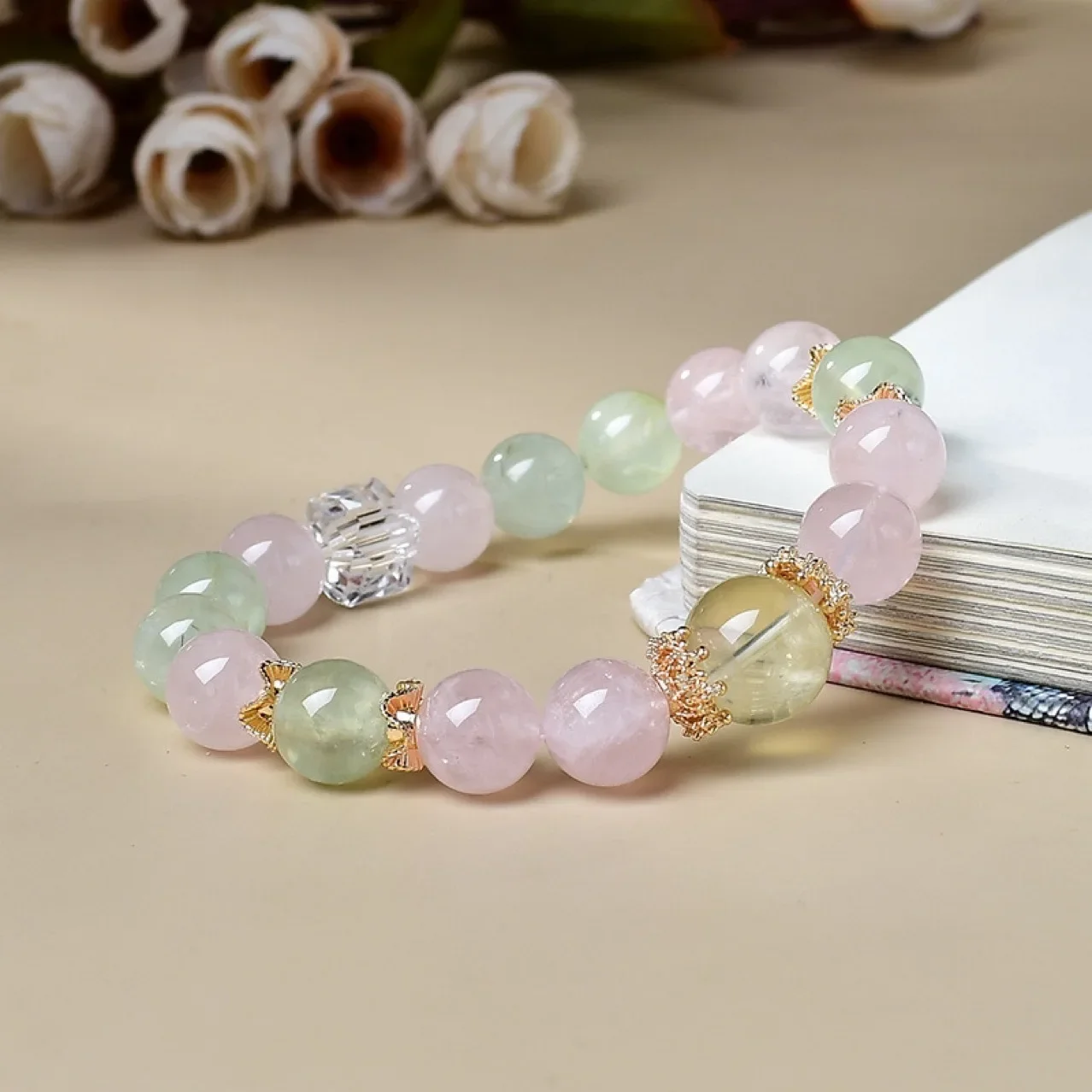 

Natural Powder Crystal Grape Stone Citrine Bracelet Women's Fashion Light Luxury Bracelet, Gift
