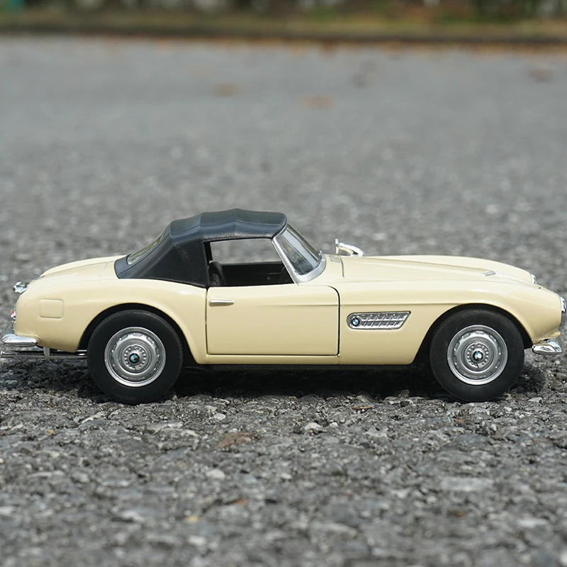 WELLY 1:24 BMW 507 Convertible & BMW 507 Soft-Top Alloy Diecasts Car Model Vehicles Collect Toy Boy Birthday Gifts