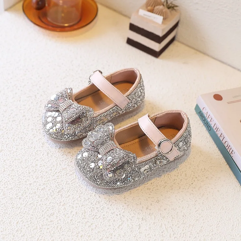 

Детские балетки для девочек: кожаные туфли Мэри Джейн с блестками, пайетками и бантом, нескользящие, на плоской подошве, для вечеринок и свадеб