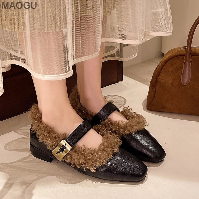 Autumn Winter Women's Low Heel Mary Jane Shoes Square Toe Fuzzy French Retro Style Plush Pumps Vintage Comfortable Footwear