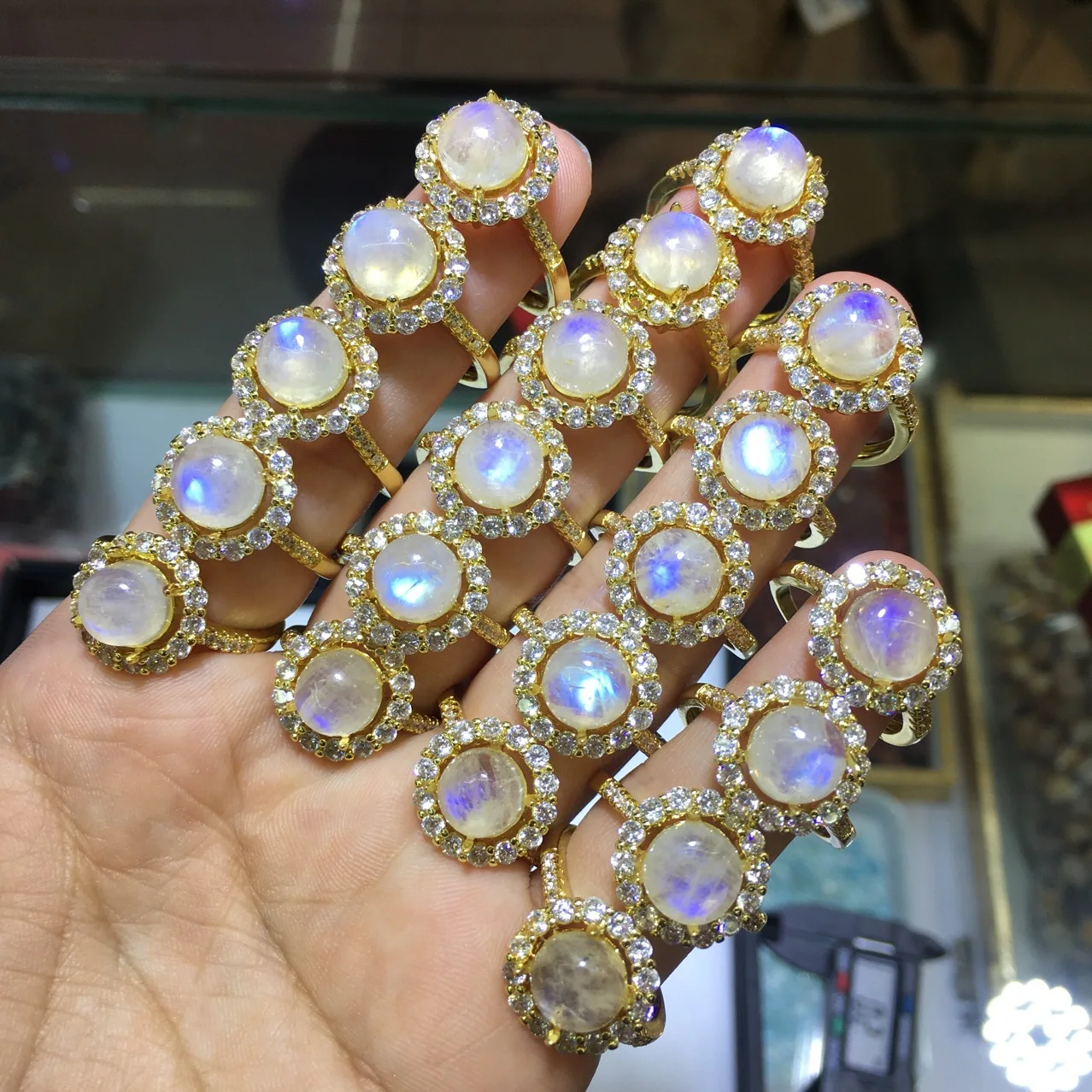 Wholesale 10pcs/lot Natural Rainbow Moonstone Rings,8mm Round Gem Ring,Semi-Precious Gemstone Jewlery Finger Rings,Adjustable