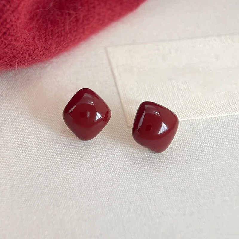 Minimalist Enamel Trendy Irregular Red Square Stud Earrings for Women Geometric Fashion Jewelry Daily Wear Accessories