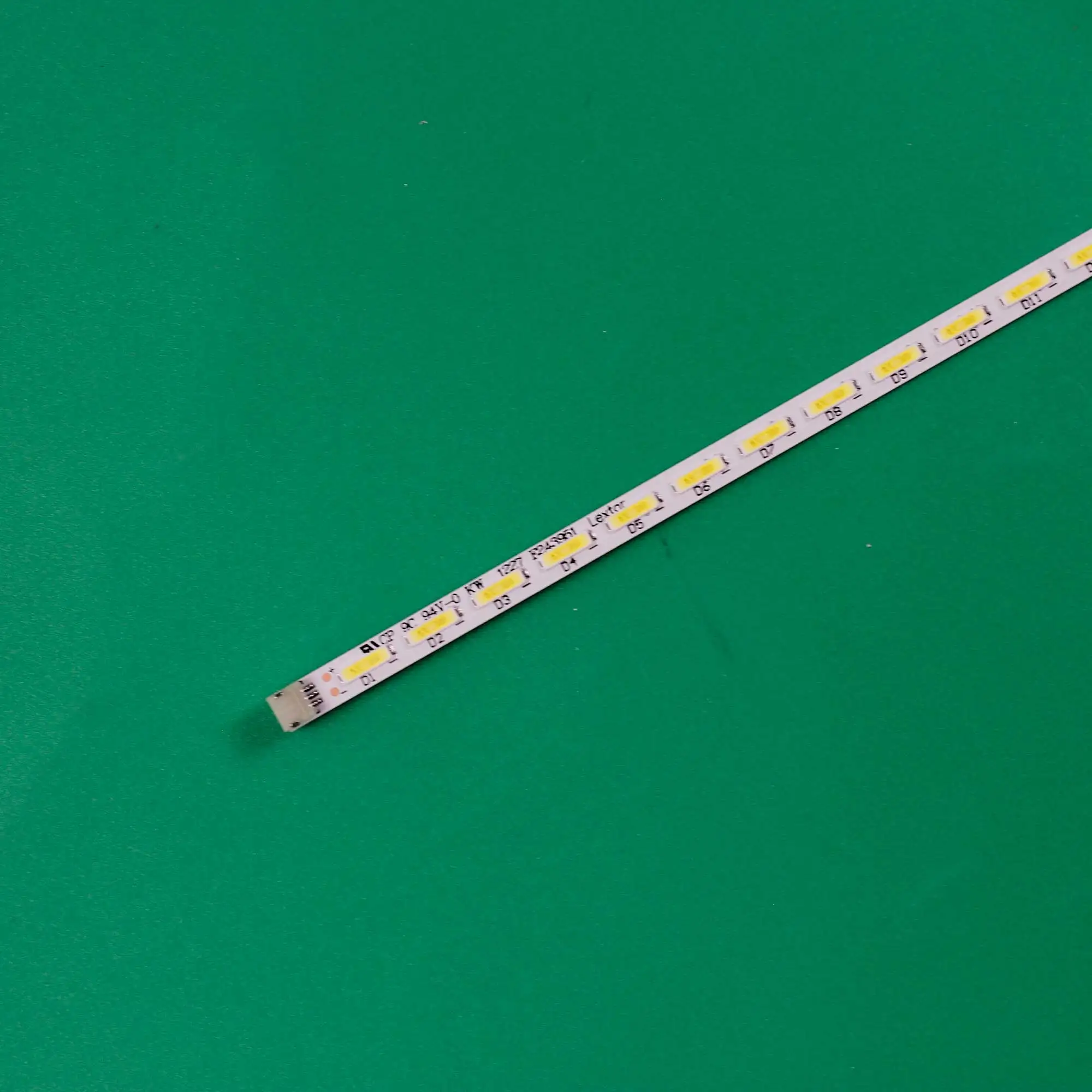 LED Backlight Strip For LCD TV 37TM6315000008 E243951 TY-120723D A32-LEM-0BU TY-121013D LE32G7500C E32B868A FLTV-32L22B 44LEDs L