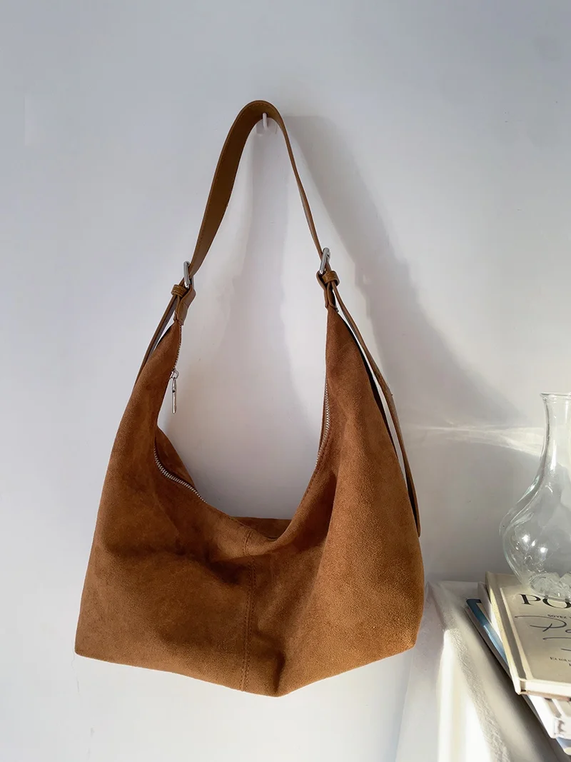 

Retro Suede Leopard Print Large Capaci Underarm Hobo Tote Bag Women's 2025 New Commuter Single oulder Bag Autumn Winter