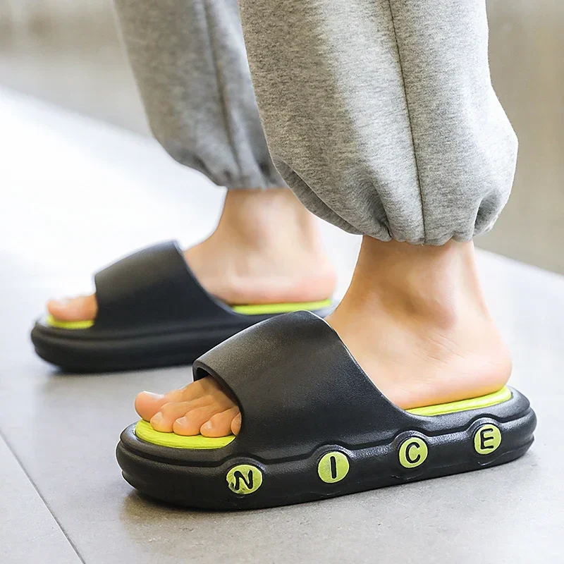 2024 Summer Non-slip Flip Flops Thick Platform Bathroom Home Slippers Men Fashion Soft Sole EVA Indoor Slides Woman Sandals