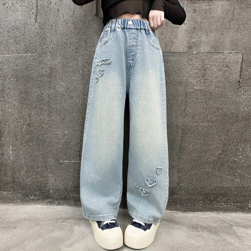 Kids Girls Jeans UNITIM 2026 Autumn Children Girls Love Patched Denim Pants Simple Versatile 4-14Y Teens Girls Wide Leg Pants