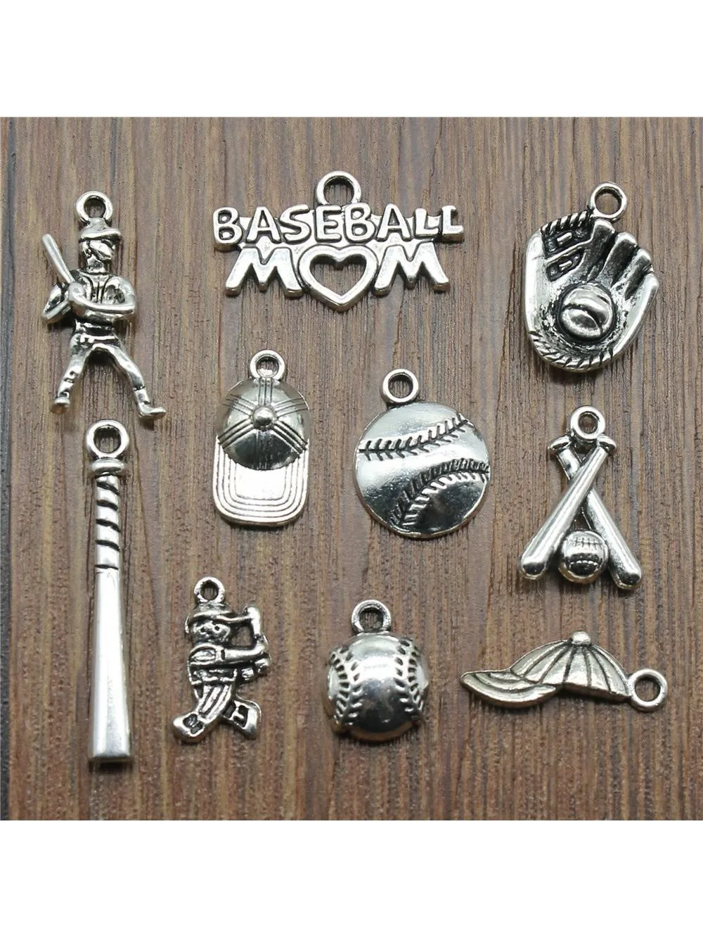 20 sztuk / partia Baseball Charms Czapka z daszkiem Wisiorki Tworzenia biżuterii Baseball Charms Antyczny Srebrny Kolor Biżuteria Sportowa — zdjęcie 2