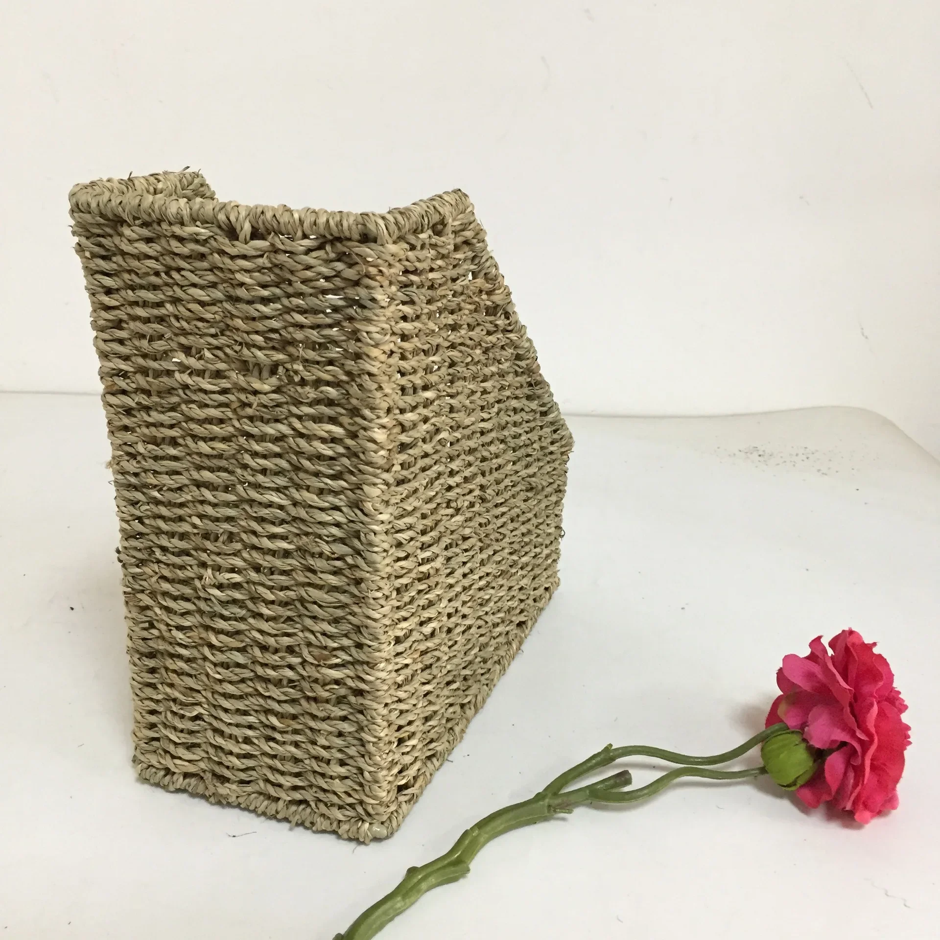 Customized seaweed woven magazine  , magazine storage basket, book display , display basket, folder storage