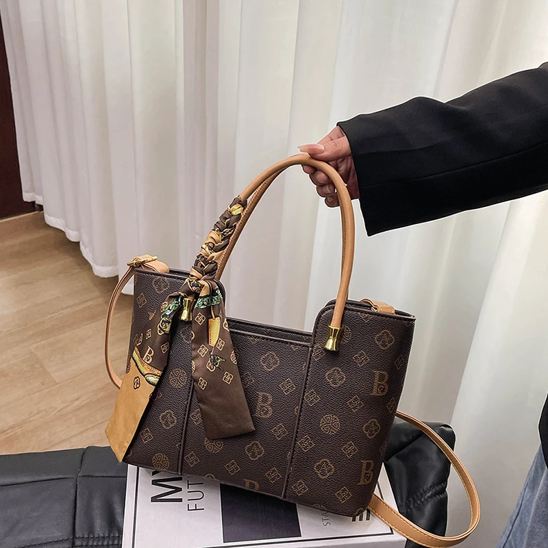 

Популярная женская сумка через плечо в стиле люкс, новая модная сумка-кроссбоди на молнии, качественная и удобная сумка.