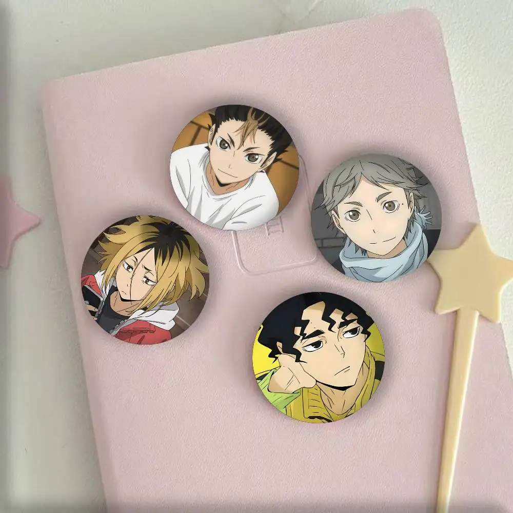 1 قطعة شارات Haikyuu لطيف أنيمي شارة ليزر مستديرة الكرتون بروش الملابس ظهره اكسسوارات التلبيب