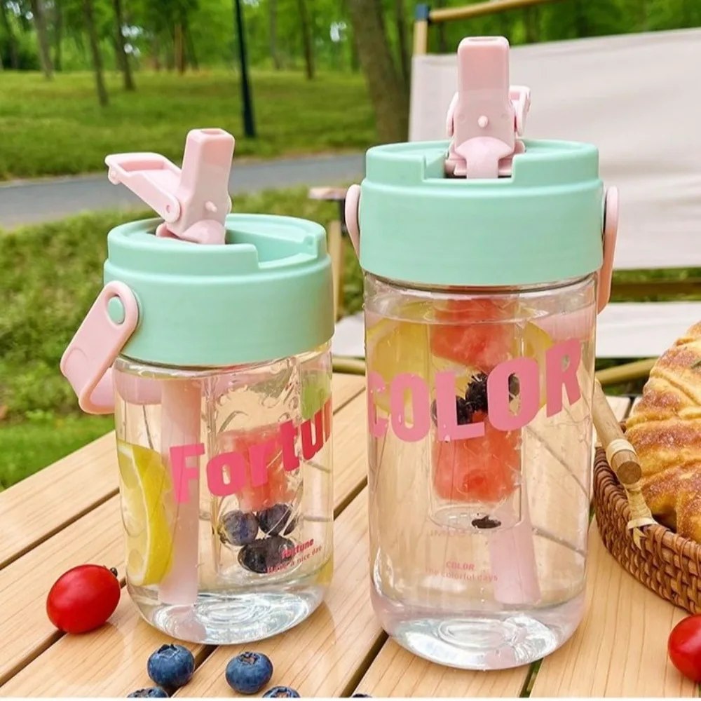 600/800ML Straw Cup Plastic Portable Sport Water Bottle with Handle Large Capacity Fruit Tea Cup Outdoor Camping Drinking Tools