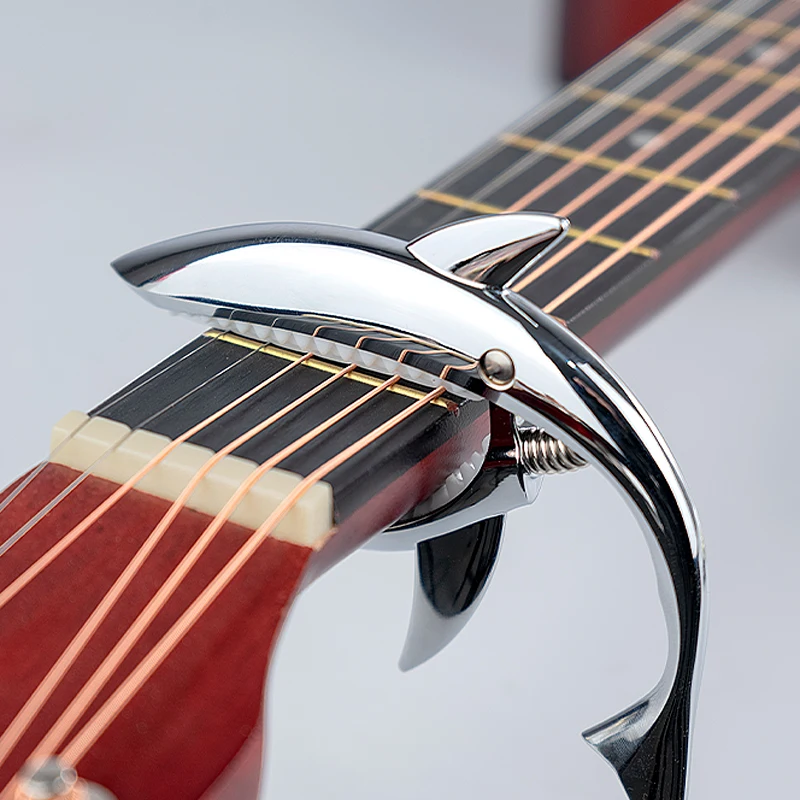 

New Shark Capo with High Appearance and Personalized Folk Guitar Capo Metal Clip Guitar Capo Accessories