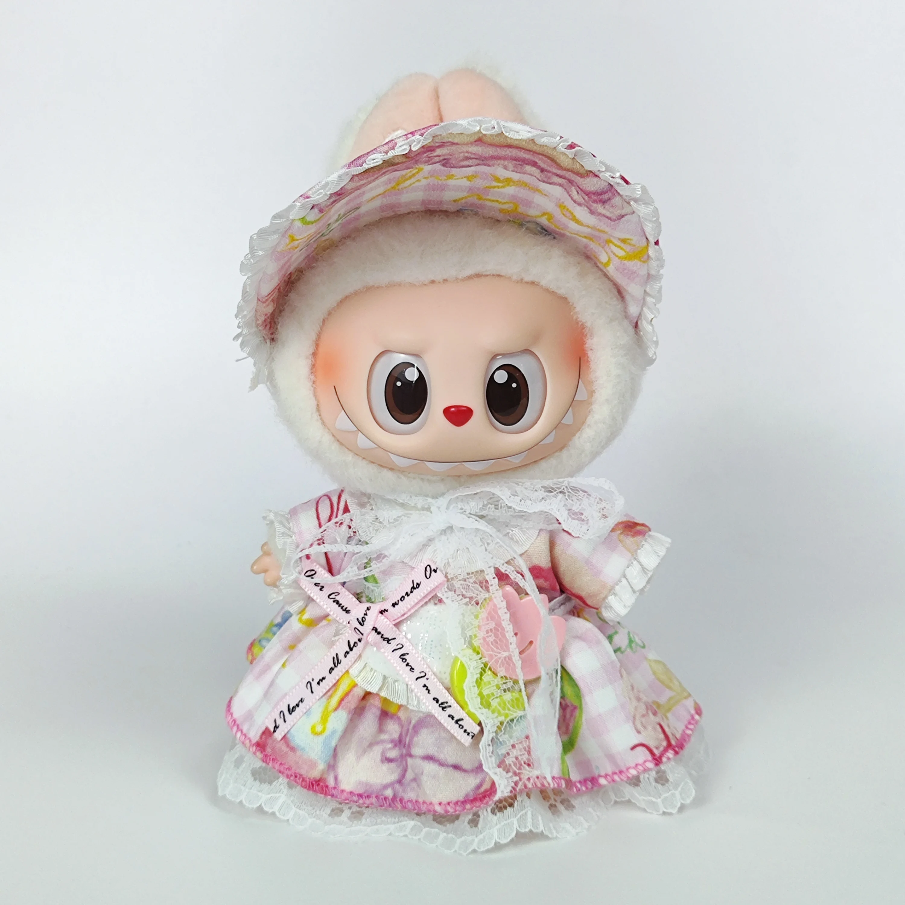 ملابس دمى Labubu مقاس 17 سم - مجموعة الزي الرسمي لمجموعة الفتيات مستوحاة من K-Pop (تنورة + سترة) مع نظارات شمسية ملونة