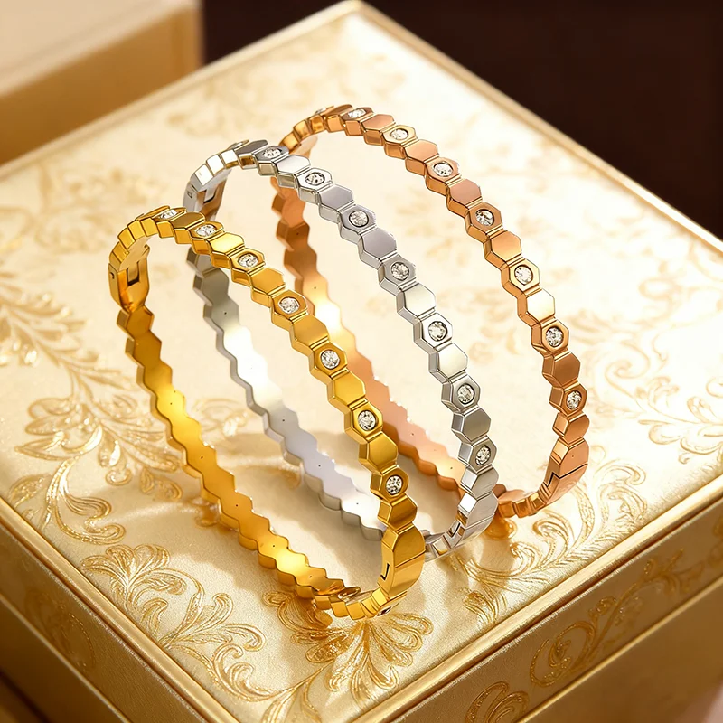 Titanium Steel Bracelet for Women Honeycomb & Starry Sparkling Zircon Inlay Buckle Closure, Fade Resistant Cross border Jewelry