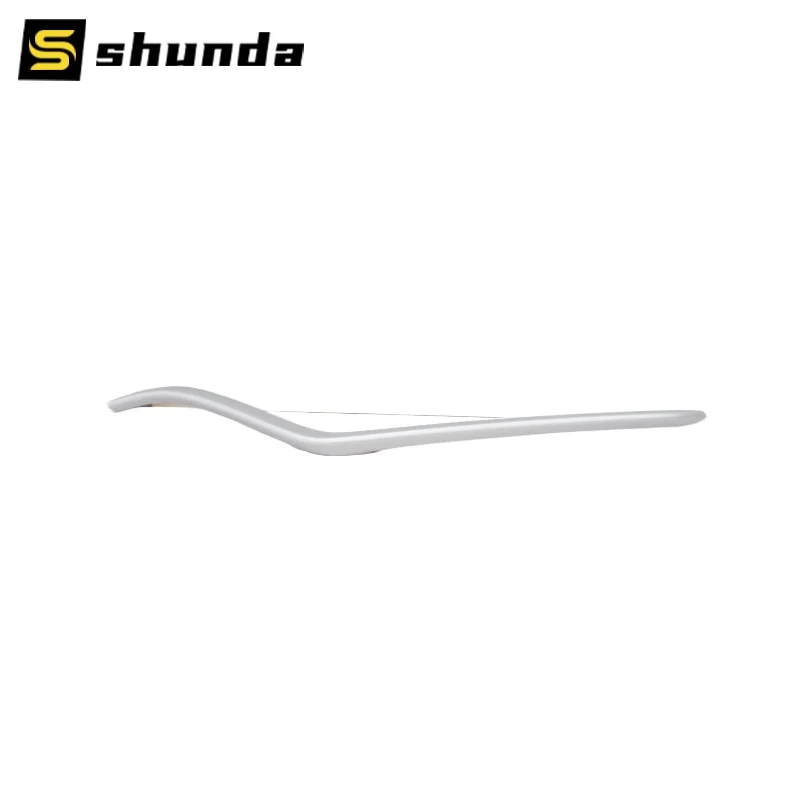 

Декоративная накладка на боковую часть переднего бампера для Mercedes-Benz C-Class W205 2015-2021 (A2058851974, 2058851974)