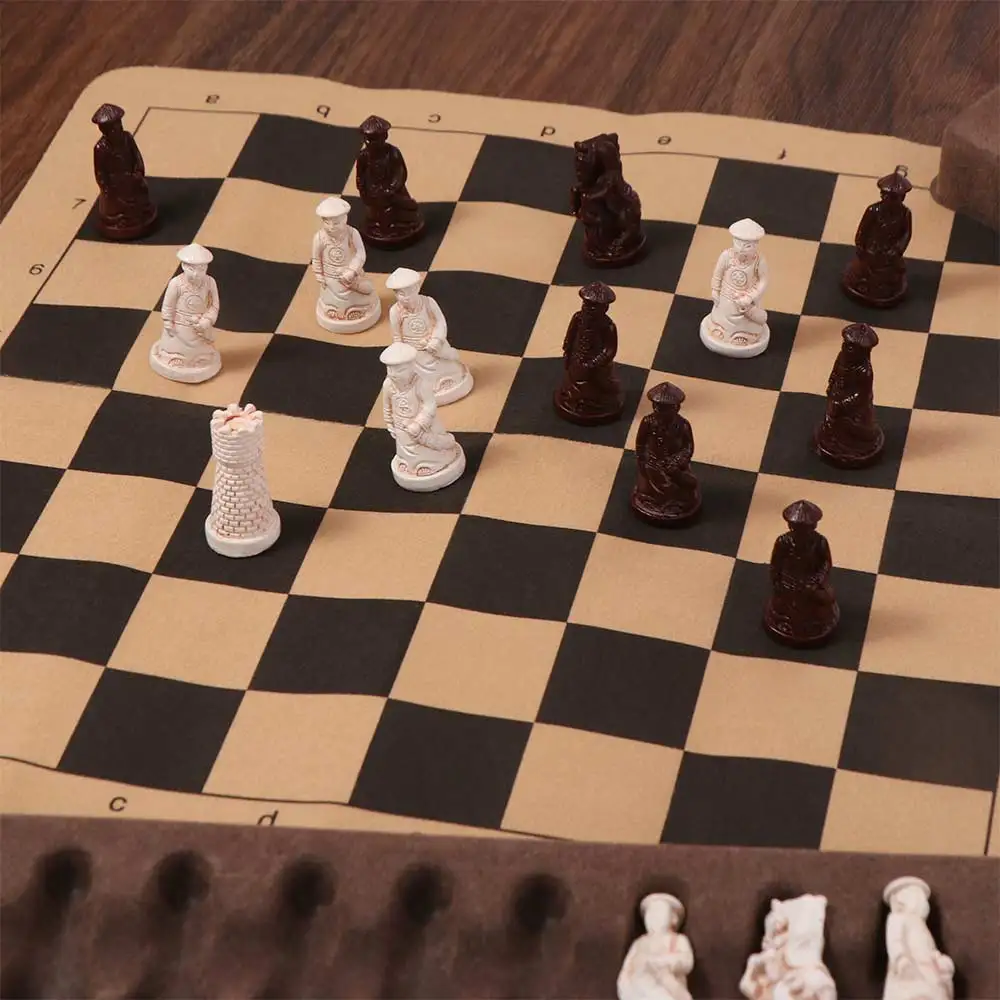 

Антикварные шахматные фигуры из смолы, реалистичная труба, шахматный набор с древним китайским иероглифом, кожаная шахматная доска, головоломка