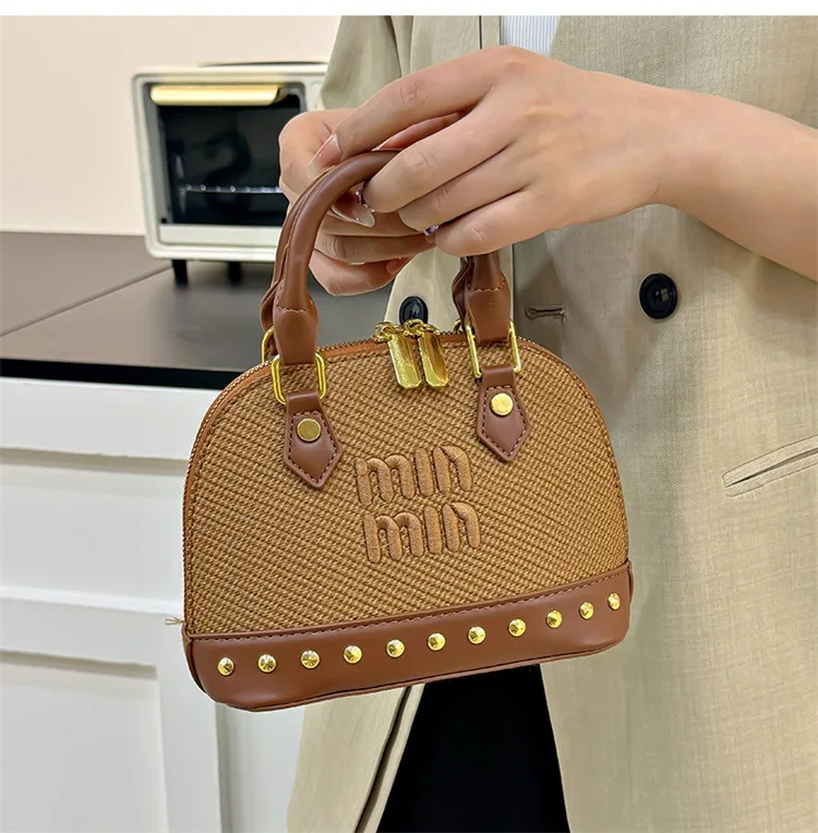 

The Popular Fashion Underarm Bag Women's New Korean Version Fashion Shoulder Bag Design Diagonal Span Fashion Trend Women's Bag