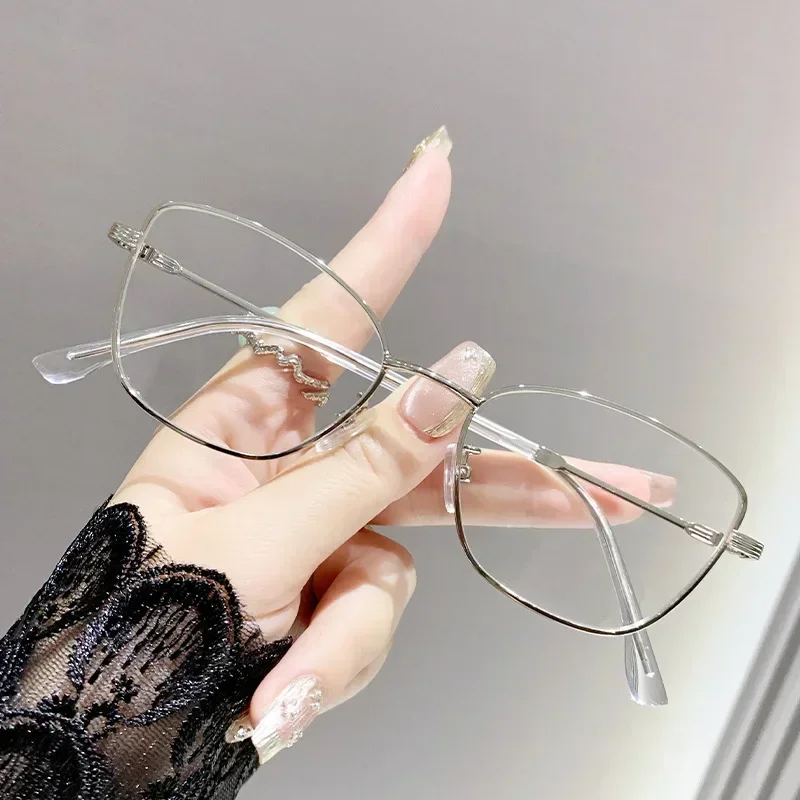 2025 Classic Square Small Frame Myopia Glasses Vintage Cat Eye Near Sight Glasses Women Clear Lens Short-sighted Eyeglasses