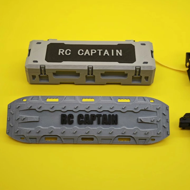 จําลองพลาสติกกระเป๋าเดินทางกล่องเครื่องมือตกแต่งสําหรับ 1/10 RC Crawler รถ TRX4 SCX10 RC4WD D90 TRX6 ถัง 300 Wrangler