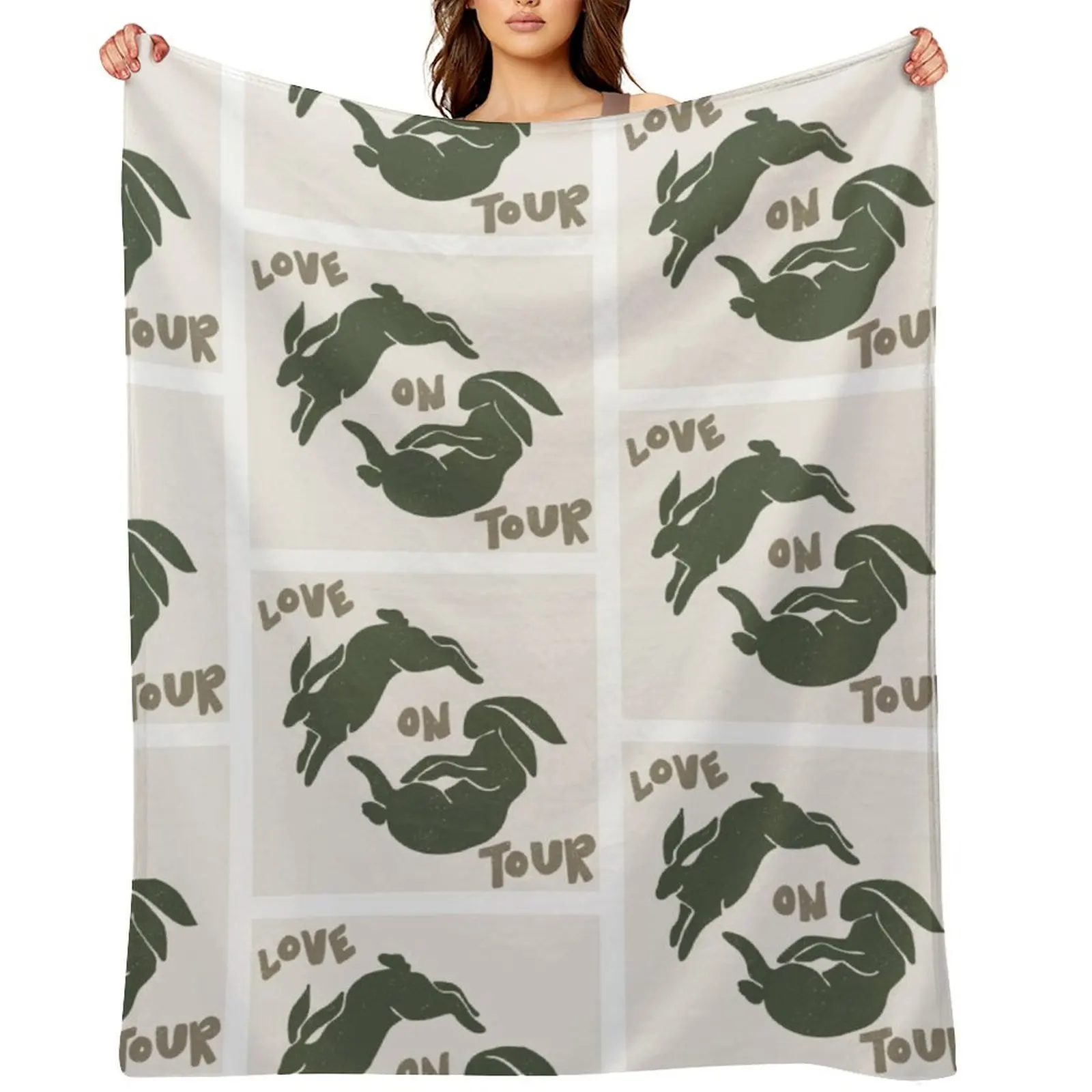 

Love On Tour Throw Blanket for winter Bed linens Plaid on the sofa Sofas Blankets
