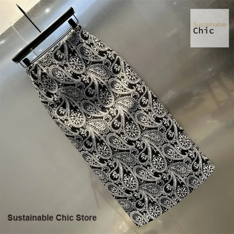 Nuova gonna elegante cinese retrò con fiori di anacardi femminile autunno e inverno nuova moda gonna casual dritta ricamata sottile.