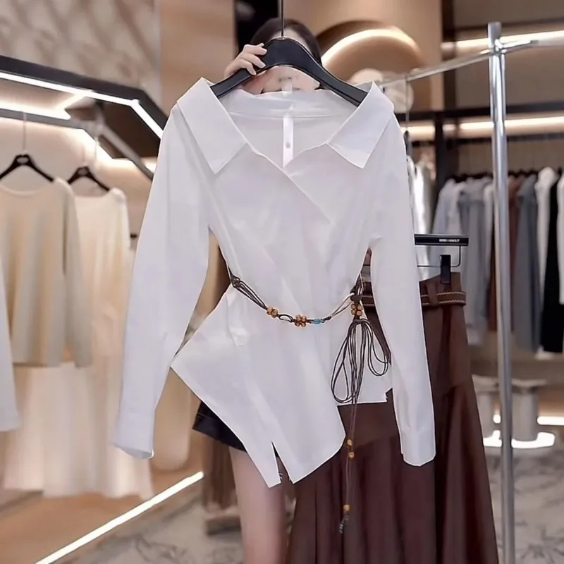 Französische Mode, unregelmäßige Taille, langärmeliges Hemd für Frauen, 2025, Herbst, koreanischer Stil, einzeiliger Kragen, schulterfreies Oberteil