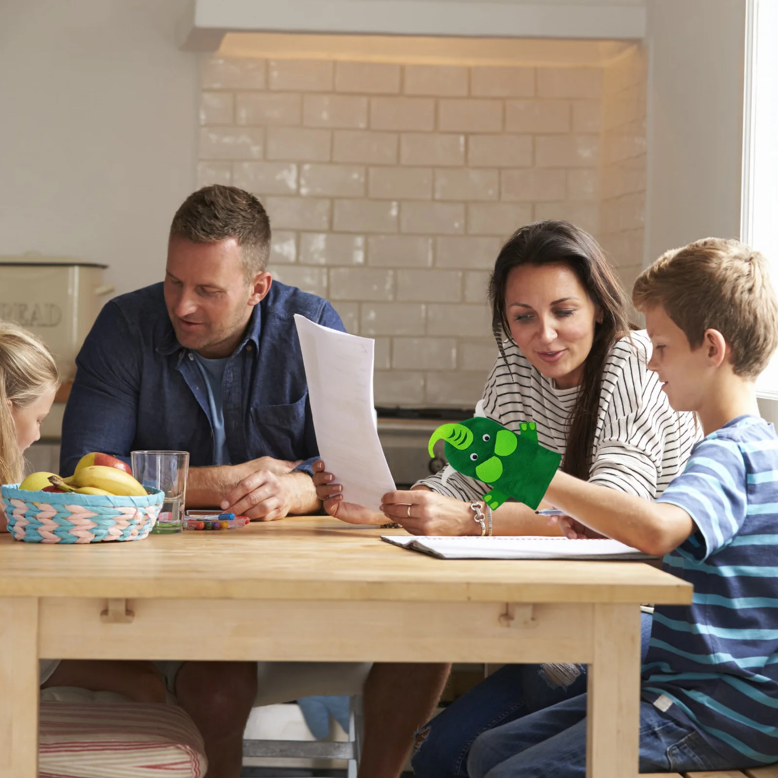 6Sets Hand Puppet Making Kit Adorable Die-Cut Accessories for Kids DIY Crafts Kindergarten Art Projects Felt DIY Crafts Kit