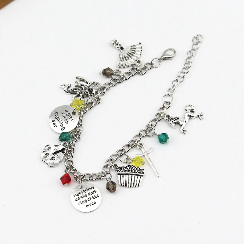 Kreative Mulan-Armbänder für Frauen, Charms-Anhänger, Gliederkette, mehrere Anhänger, Armreifen, Armbänder, weibliche Film-Accessoires