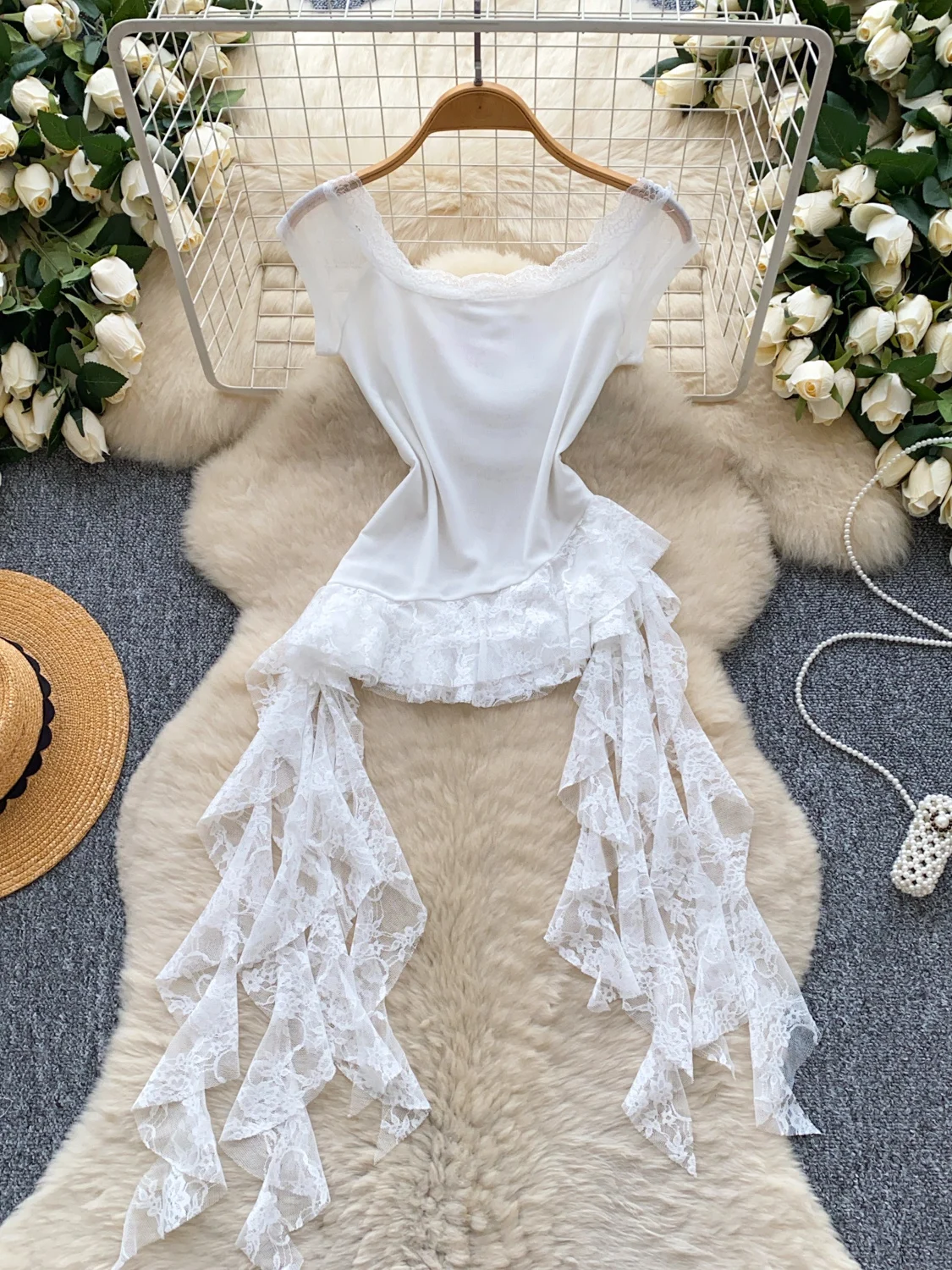 Slim Fit Lace Patchwork Irregular American Hot Girl Design Pure Desire Summer T irt Women's Commute Sle Creative Pattern