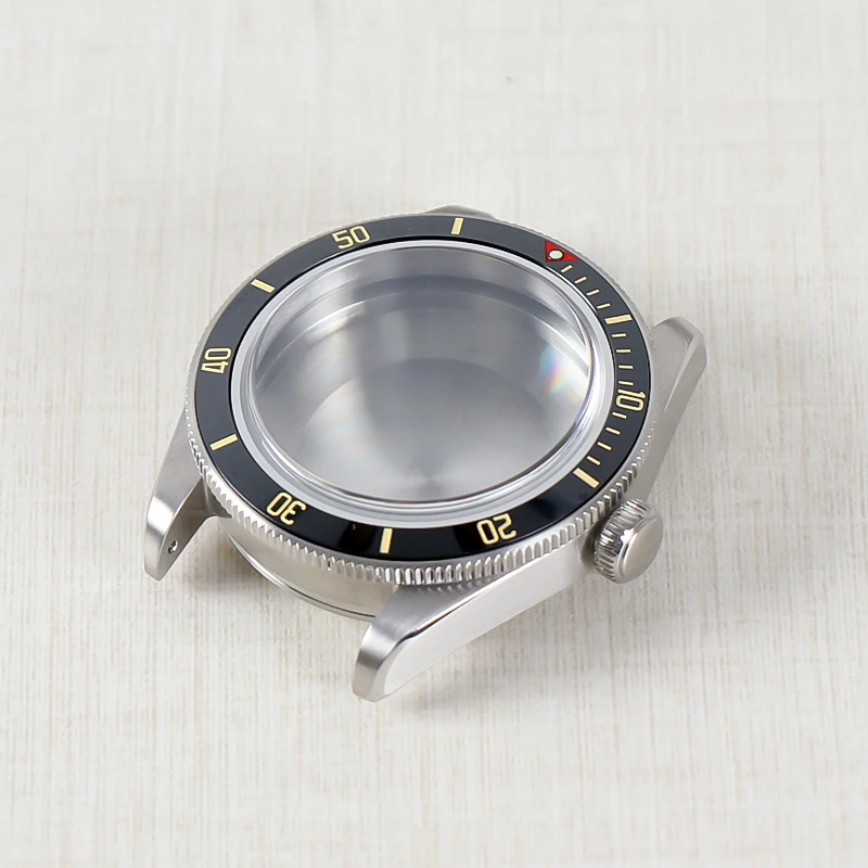 39mm NH35 Watch Case 904L Stainless Steel Sapphire Crystal