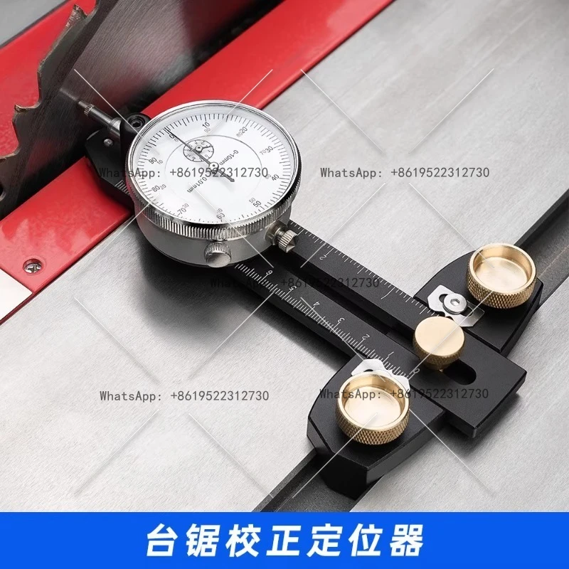 Dispositif auxiliaire de positionneur de parallélisme de correcteur de compteur de cadran de scie de Table