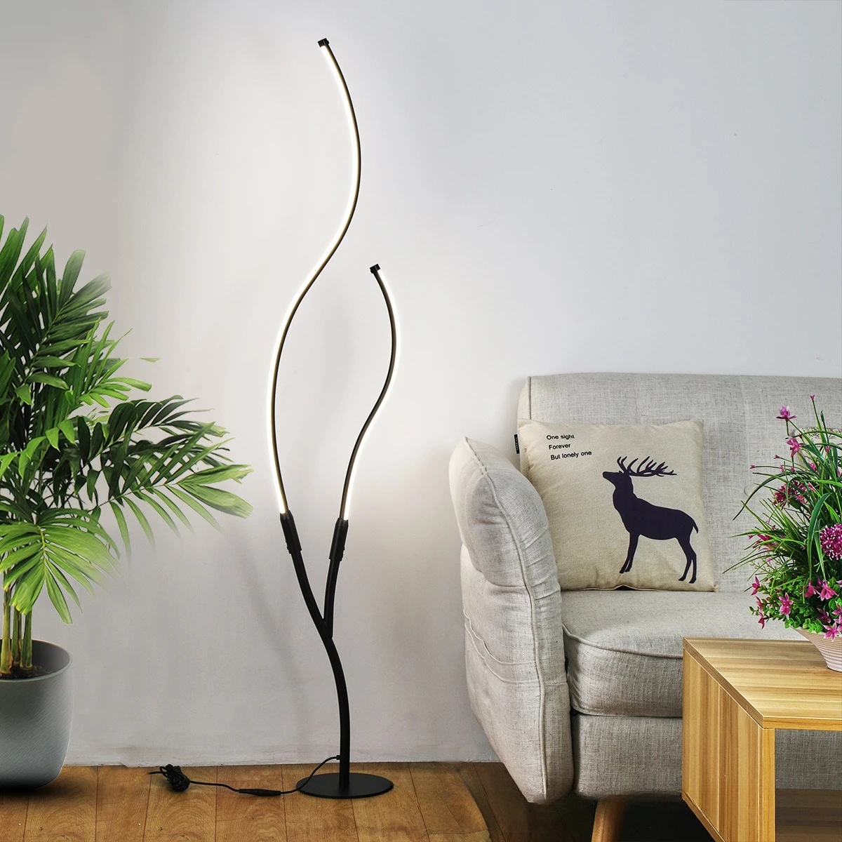 Minimalist Floor Lamps Small Tree Branch Circular Base Vertical LED Light Source Curved Artistic Line Floor Lights Luminaires
